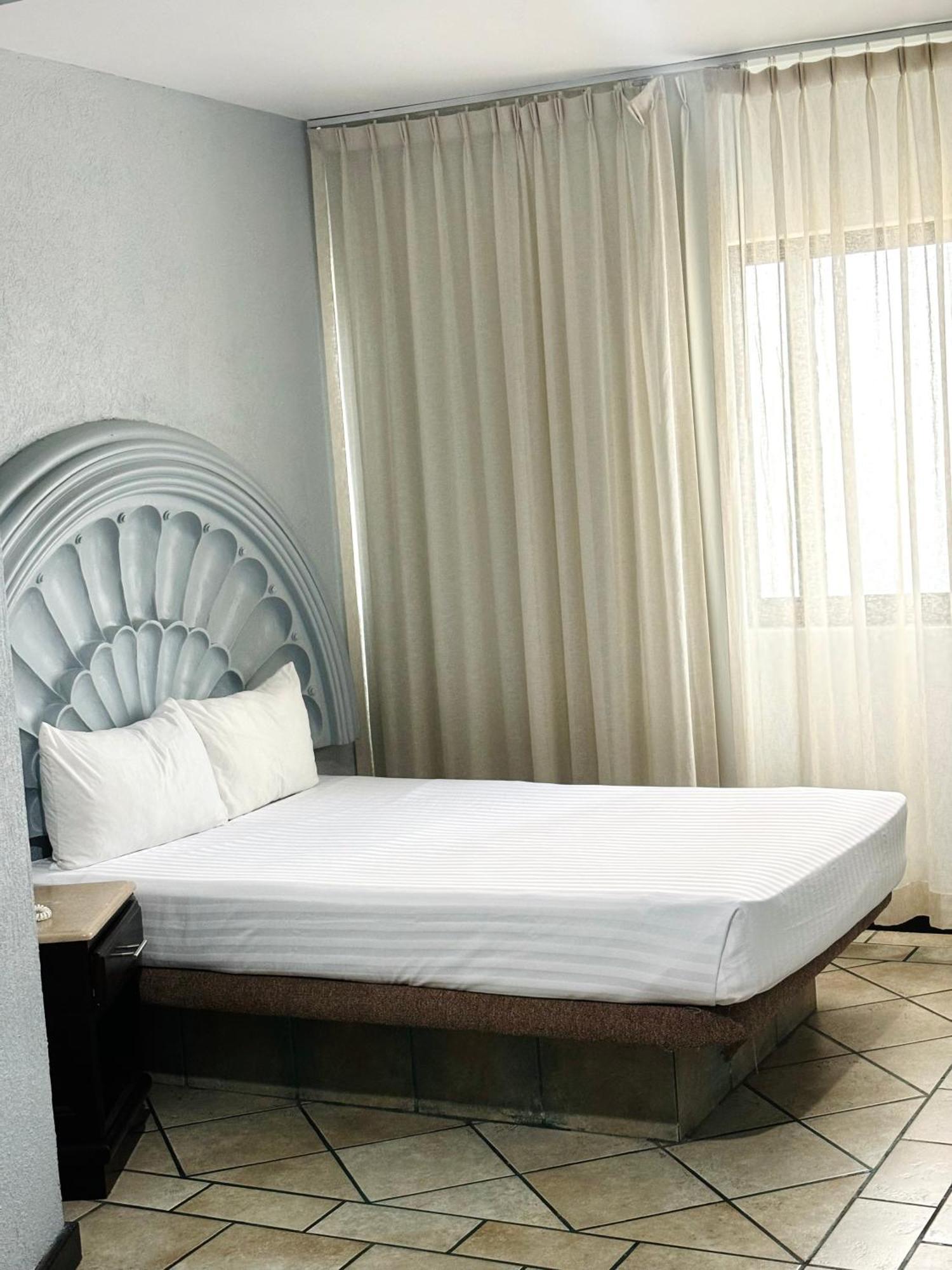 Hotel Playa Marina มาซาตลัน ภายนอก รูปภาพ