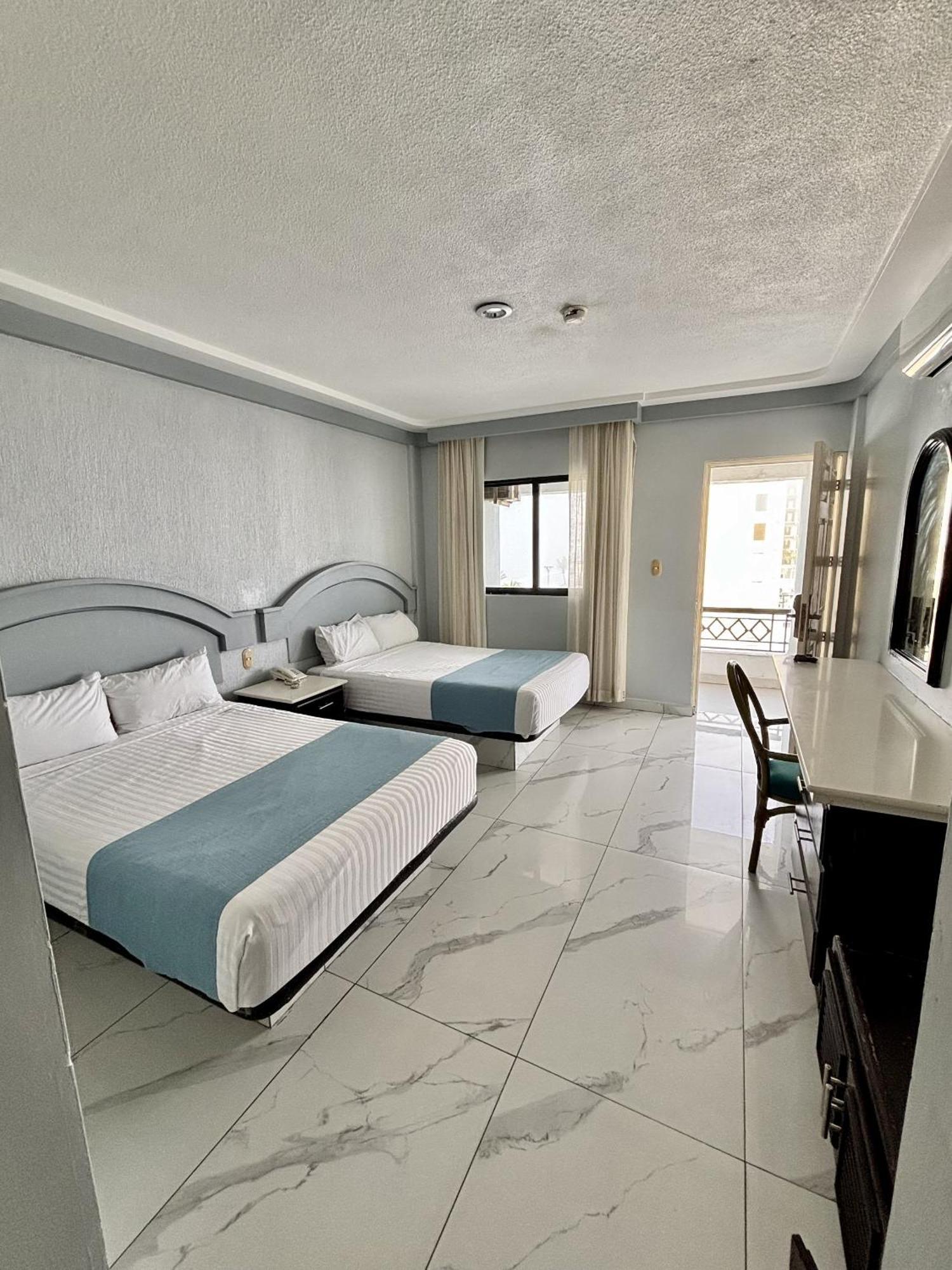Hotel Playa Marina มาซาตลัน ภายนอก รูปภาพ